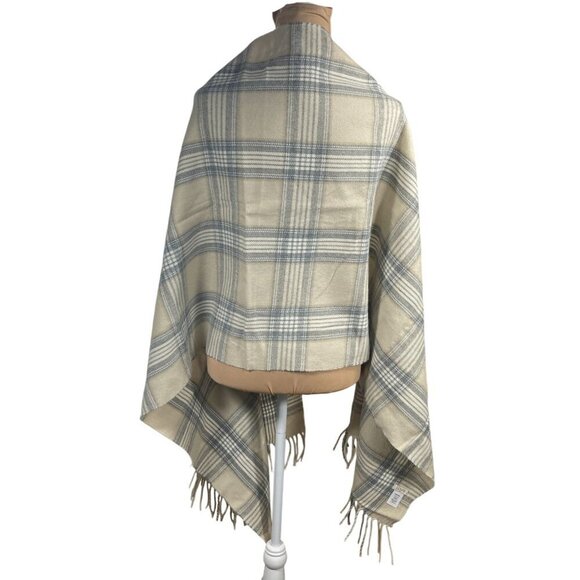 J.Crew Factory Blanket Scarf Plaid Cream Grey Fringe Nuetral One Size - Picture 3 of 7